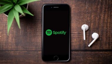 How much Spotify pays per stream